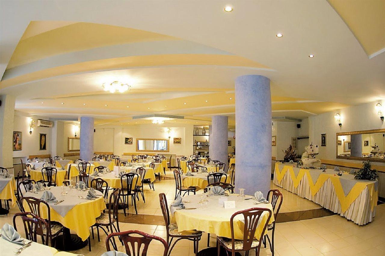 La Pace Village Residence Club Тропея Экстерьер фото